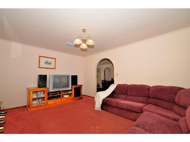 6 Scott Court, Woodcroft SA 5162