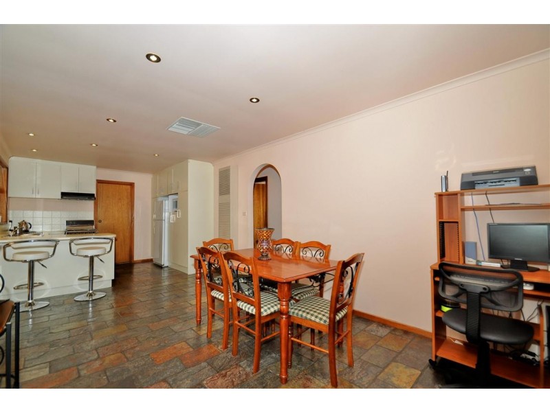 6 Scott Court, Woodcroft SA 5162