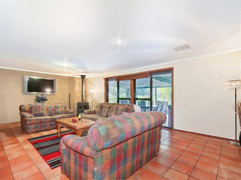 60 Grants Gully Road, Clarendon SA 5157