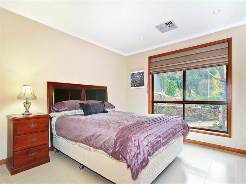 60 Grants Gully Road, Clarendon SA 5157