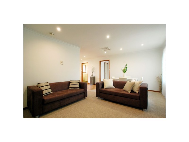 17 Workara Terrace, Morphett Vale SA 5162