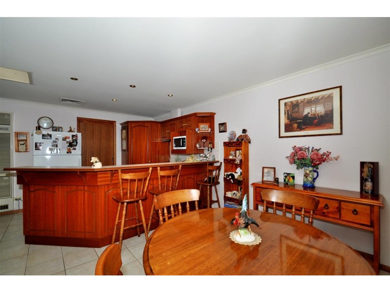 24 Epsilon Close, Woodcroft SA 5162