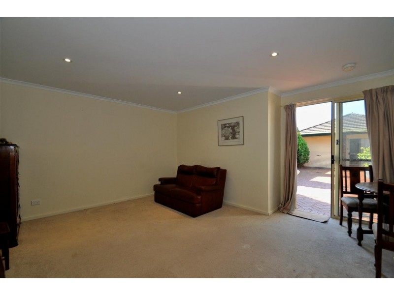 24 Epsilon Close, Woodcroft SA 5162