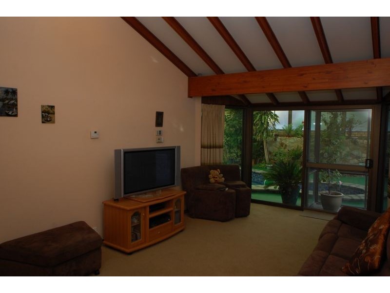 14 Thistleton Crescent, Pasadena SA 5042