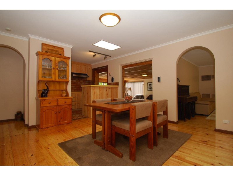 67 Kentwood Road, Morphett Vale SA 5162