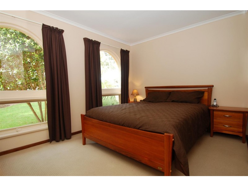 67 Kentwood Road, Morphett Vale SA 5162