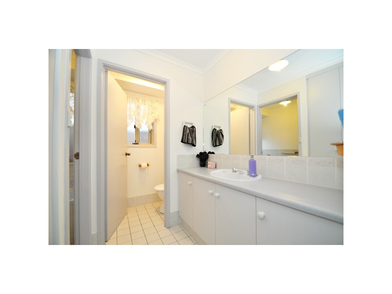 5 Bloomsbury Court, Woodcroft SA 5162