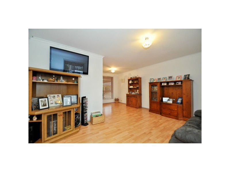 5 Bloomsbury Court, Woodcroft SA 5162