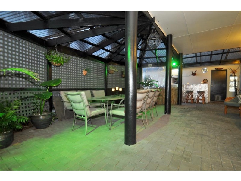 4 The Glade, Woodcroft SA 5162