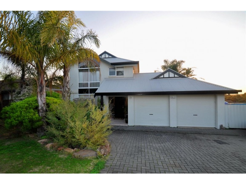 4 The Glade, Woodcroft SA 5162