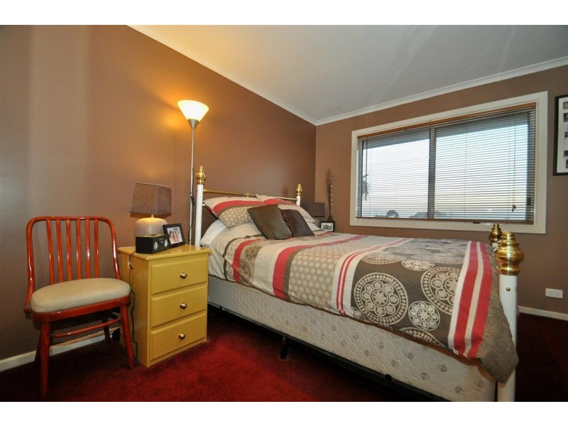 4 The Glade, Woodcroft SA 5162