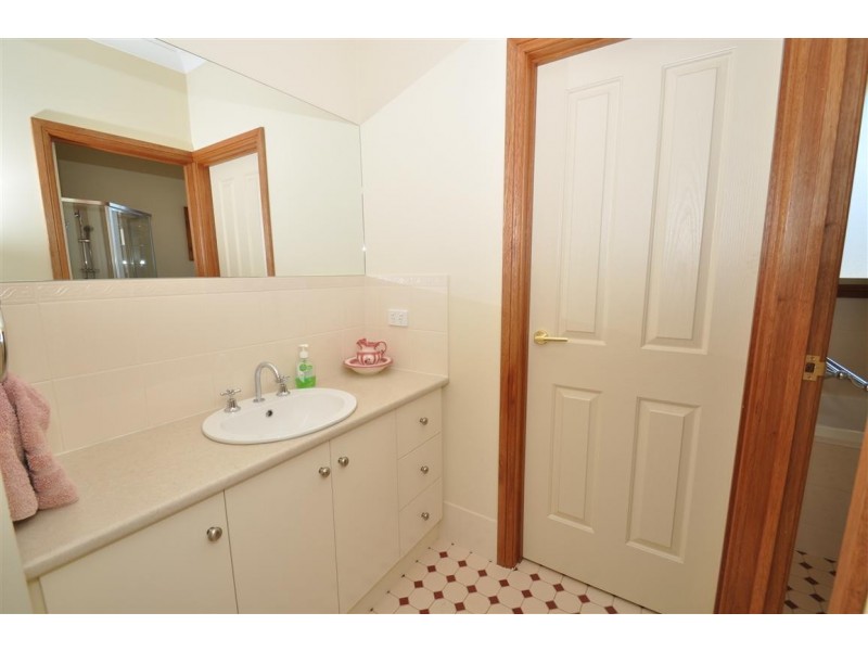 22 Charlson Rise, Happy Valley SA 5159