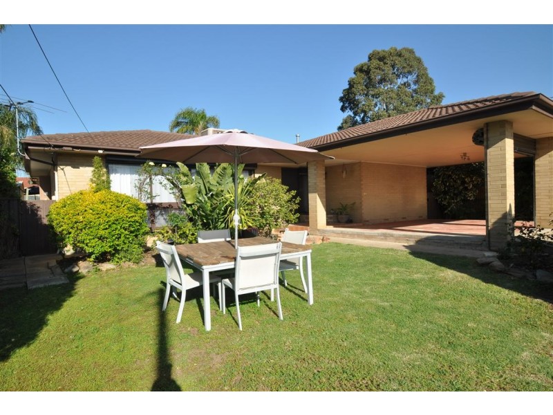 18 Burns Court, Morphett Vale SA 5162