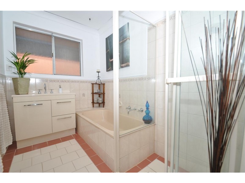 18 Burns Court, Morphett Vale SA 5162