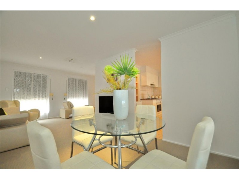 5 Sherebrooke Boulevard, Woodcroft SA 5162