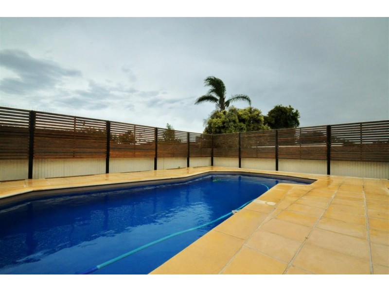 5 Sherebrooke Boulevard, Woodcroft SA 5162