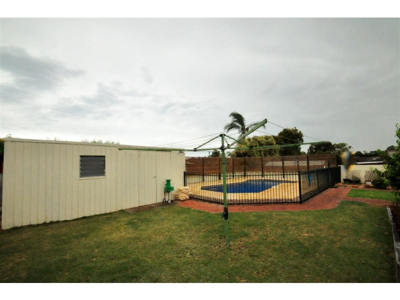 5 Sherebrooke Boulevard, Woodcroft SA 5162