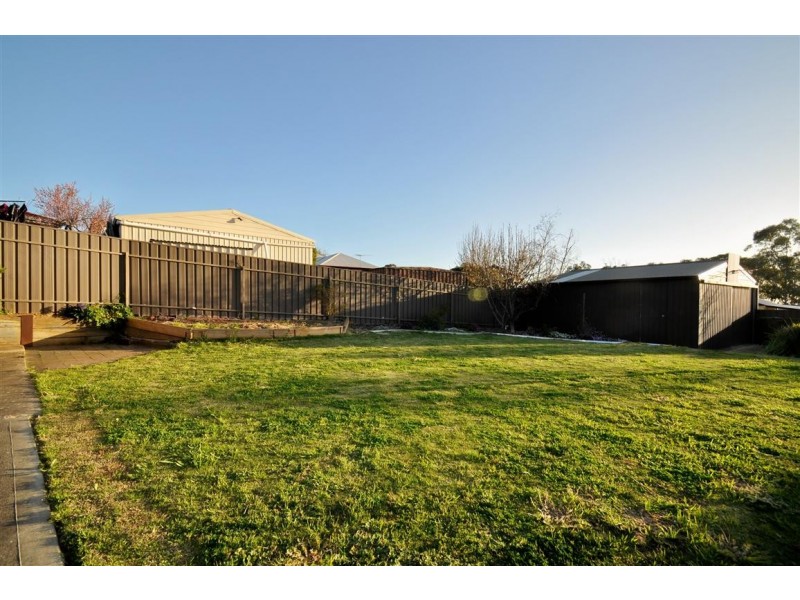 16 Headland Crescent, Woodcroft SA 5162