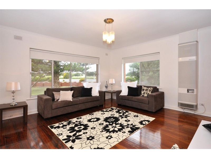 37 Dyson Road, Port Noarlunga SA 5167