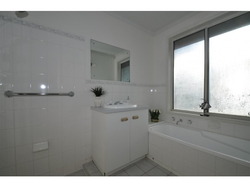 19 Thurles Street, St Marys SA 5042