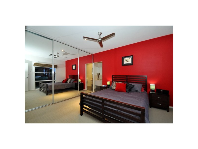 12 Elberry Close, Moana SA 5169