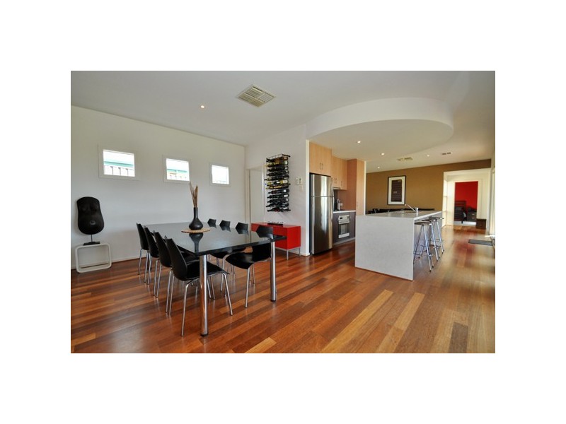 12 Elberry Close, Moana SA 5169