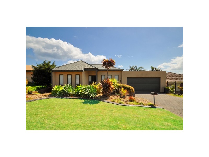 12 Elberry Close, Moana SA 5169