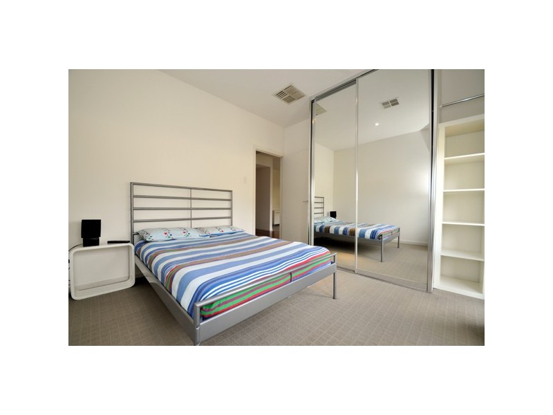 12 Elberry Close, Moana SA 5169