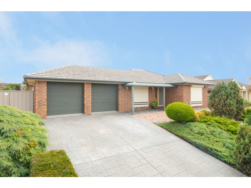 22 Excelsior Grove, Woodcroft SA 5162