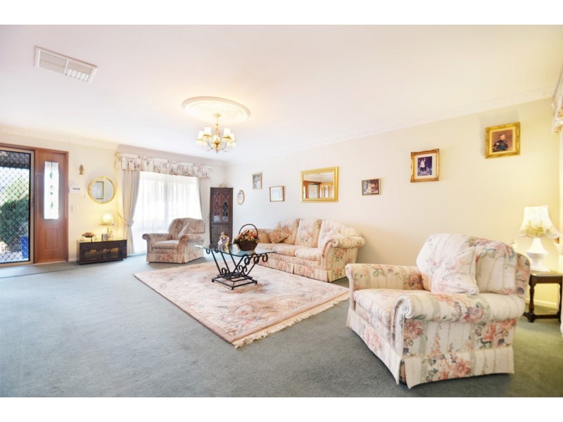 22 Excelsior Grove, Woodcroft SA 5162