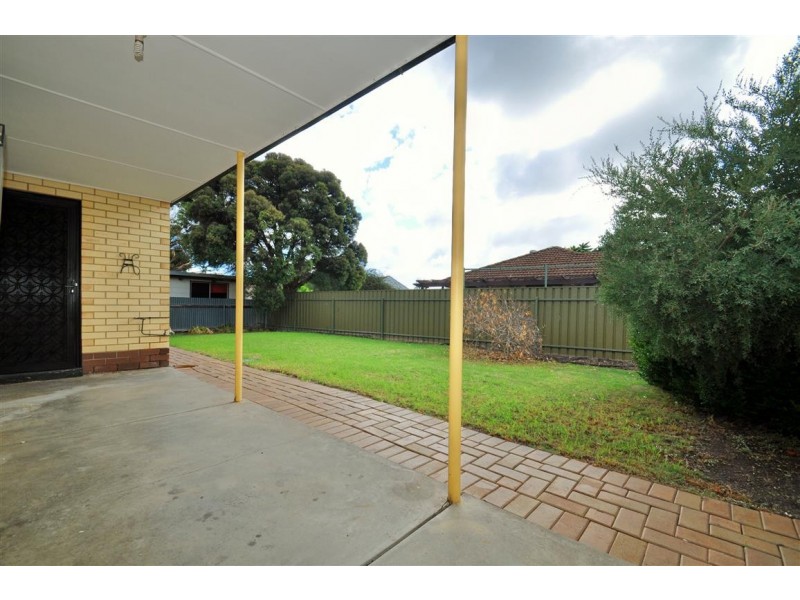 6 Lake Drive, Happy Valley SA 5159