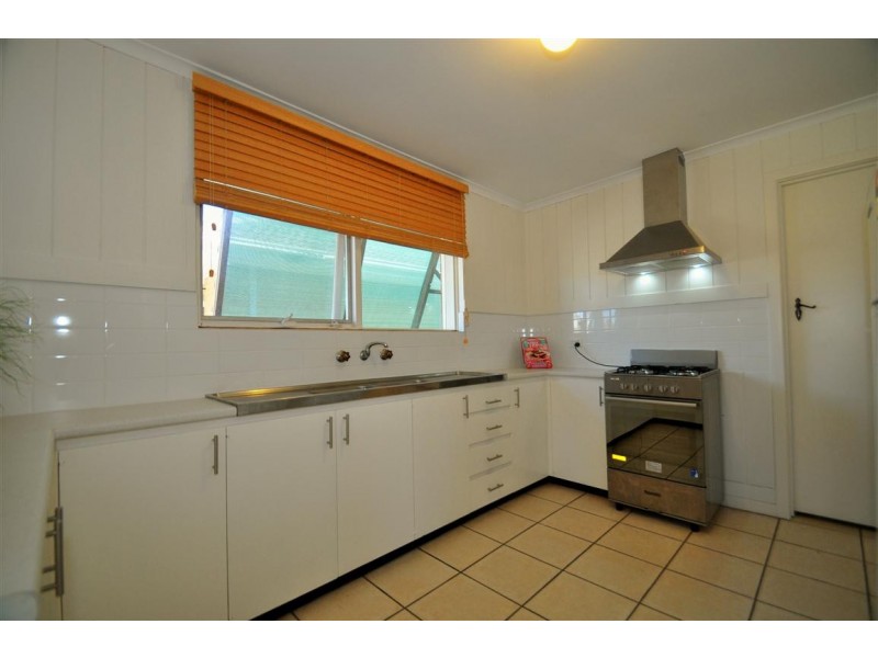 11 Pedro Avenue, Morphett Vale SA 5162