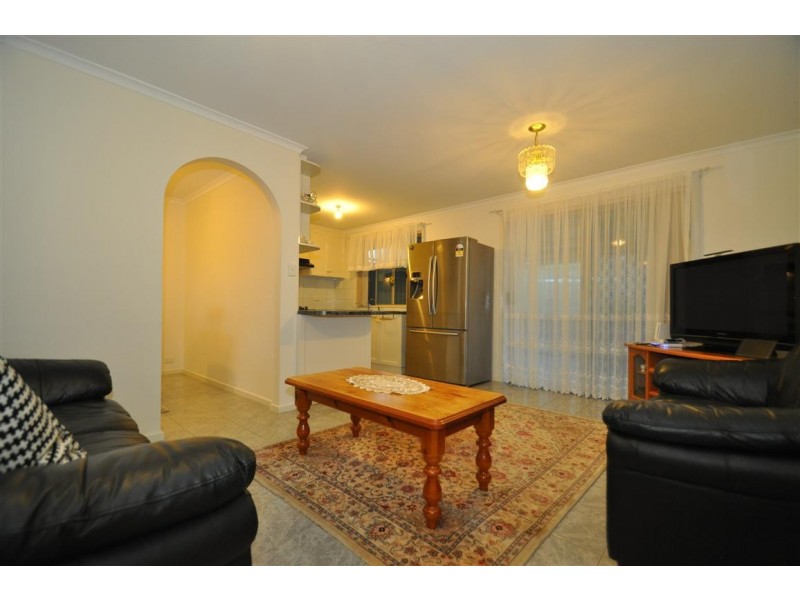 3 Odessa Drive, Woodcroft SA 5162