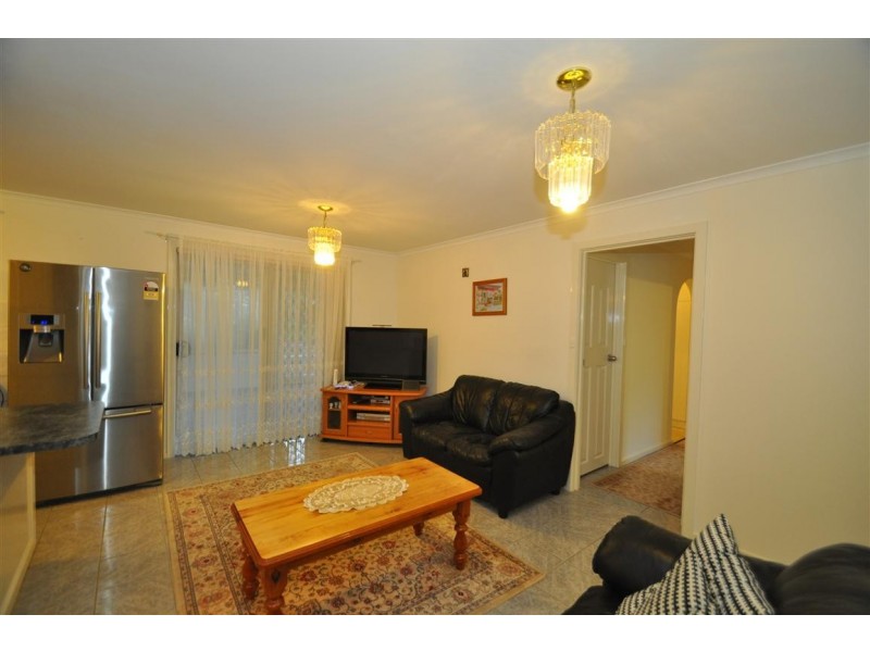 3 Odessa Drive, Woodcroft SA 5162