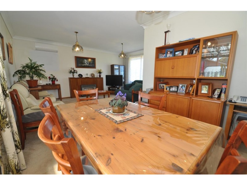 6 Torrens Street, Happy Valley SA 5159