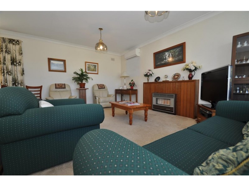 6 Torrens Street, Happy Valley SA 5159