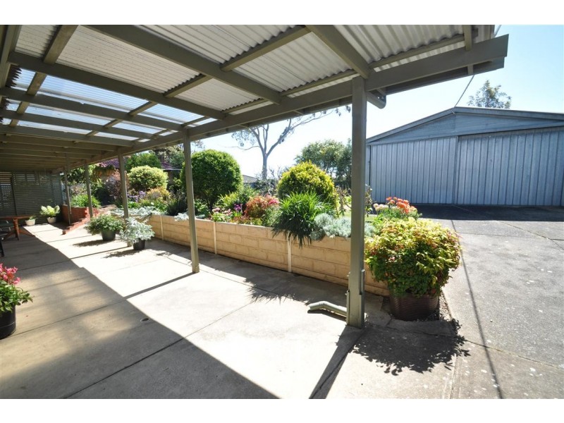6 Torrens Street, Happy Valley SA 5159