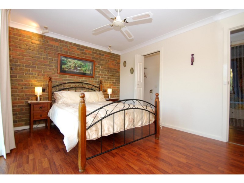 2 Zeevalk Avenue, Hallett Cove SA 5158