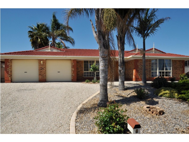 7 Olde Gum Tree Drive, Onkaparinga Hills SA 5163