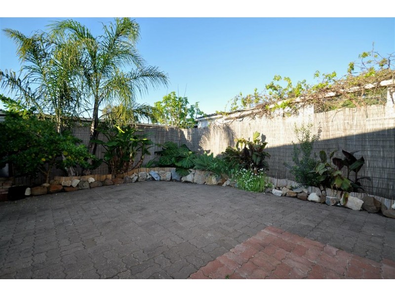 4 Lyle Street, Morphett Vale SA 5162