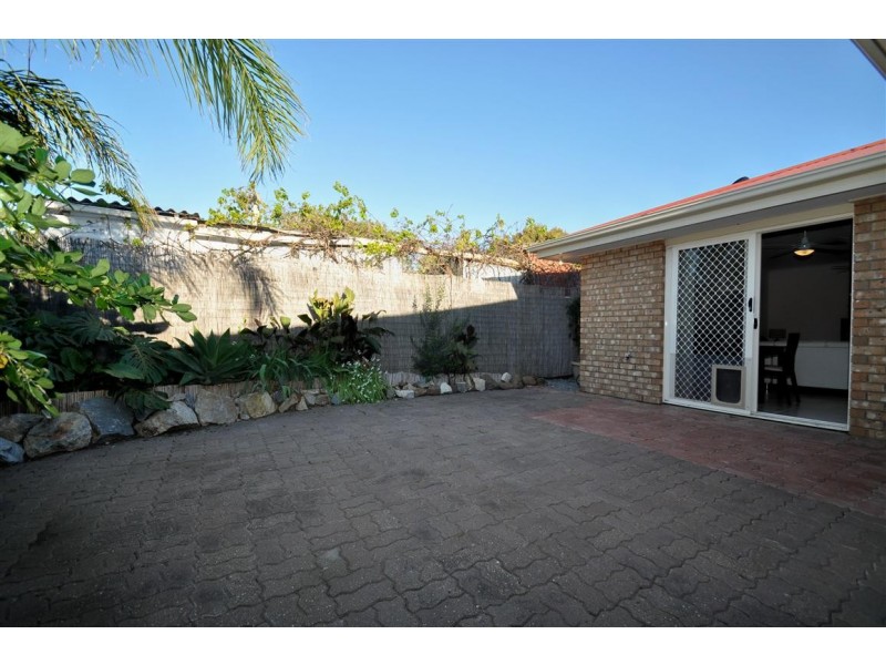 4 Lyle Street, Morphett Vale SA 5162