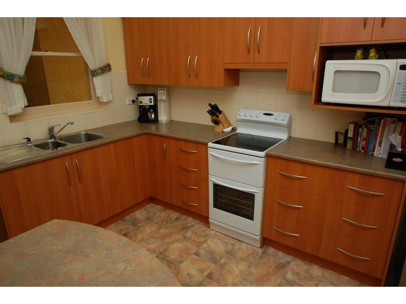 32 Sixth Avenue, Ascot Park SA 5043