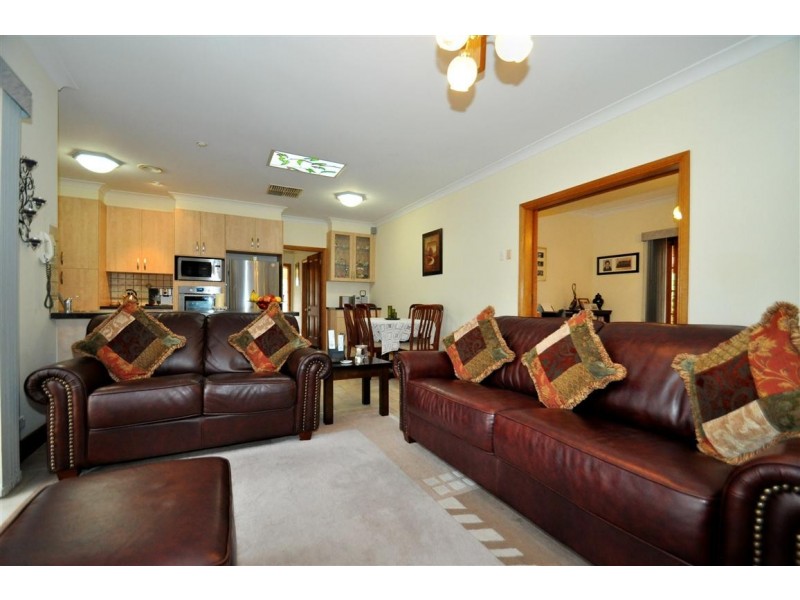 310 Pimpala Road, Woodcroft SA 5162