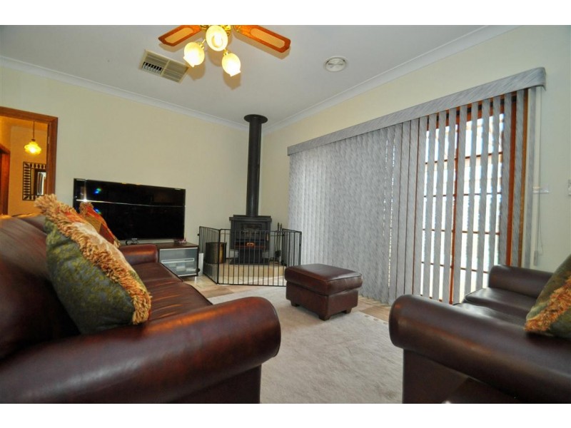 310 Pimpala Road, Woodcroft SA 5162