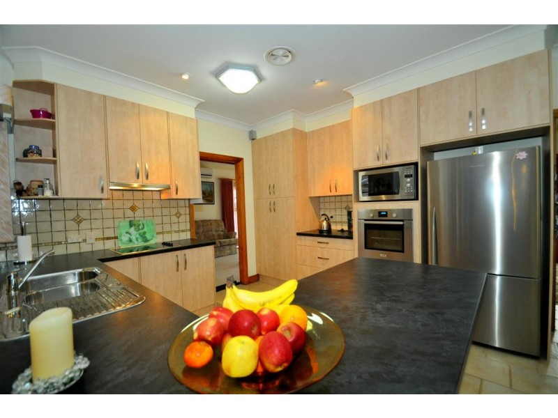 310 Pimpala Road, Woodcroft SA 5162