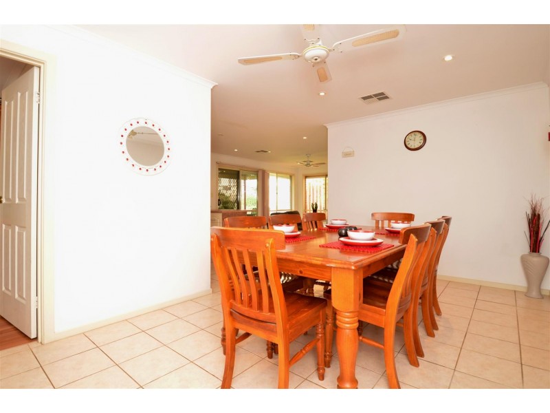 2 Enginehouse Drive, Sheidow Park SA 5158