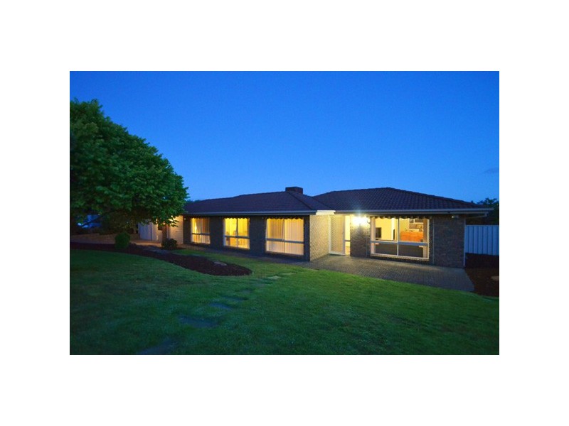 5 Ming Court, Trott Park SA 5158