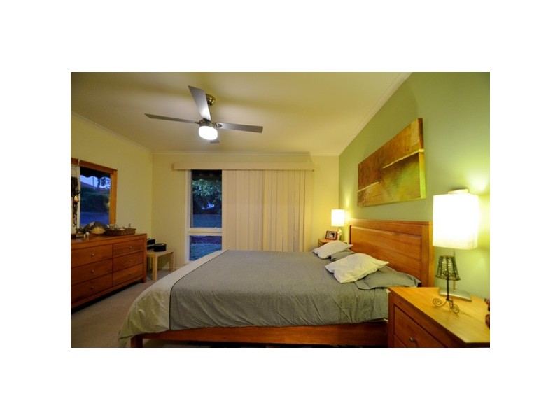 5 Ming Court, Trott Park SA 5158