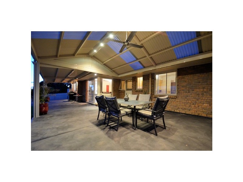 5 Ming Court, Trott Park SA 5158