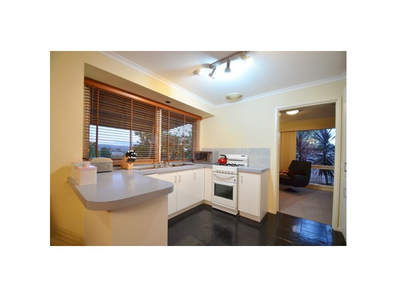 5 Ming Court, Trott Park SA 5158